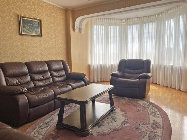 Продаж 3 кім. квартири метро 2 хвилини вул. Тимошенка. 29!