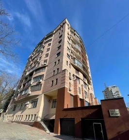 Продаж комерційного приміщення в центрі Києва.