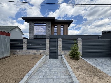 Будинок (170 м2) з ПІДВАЛОМ-укриттям на ділянці (4.6 соток) ‼️ престижна локація - 2 хв до ліцею №1