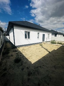 Продаж 1-поверхового будинку 82 м² з газом по вул Володимира Момота. БЕЗ КОМІСІЇ!