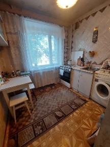 Оренда трикімнатної квартири в Дніпровському районі