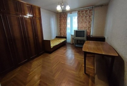 Продам 1 к. кв. Тополь 1 Епіцентр