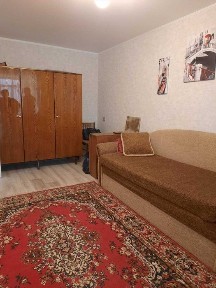 Сдам 1 ком квартиру Генерала Петрова. 2й эт.