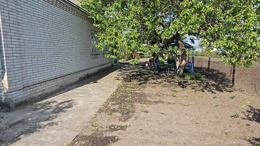Будинок в м. Яготині - міцний надійний, з усіма комунікаціями є відеоогляд