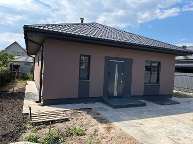 Продаж будинку з ремонтом 95%, камін на довах з безперервним робочим циклом, 76 м2, 137 000 у.е.  село Гатне, Віта Поштова, Іванковичі, Мархалівка