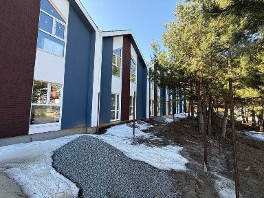 Таунхаус у котеджному містечку, газ, парковка на 2 авто, від 80 м²