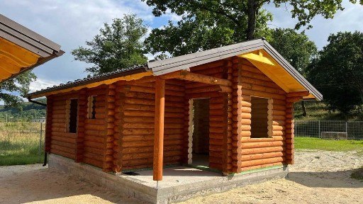 Будинок 43 м2 від 17.950 $, дерево смерека, брус. 2 комплектації.