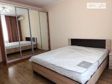 Довготривала оренда 1к квартири на вул. Богатирська 6А, кв. 447 • ID 34767710