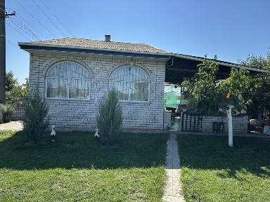 Продам капітальний будинок м. Самар