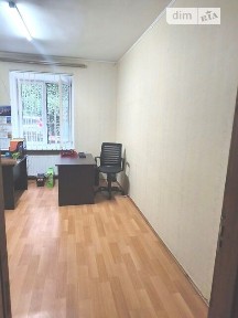 Продаж офісного приміщення 75.8 кв. м. на 1 поверсі на вул. Маразліївська, триповерхова будівля • ID 34766166
