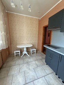 Здається 1к квартира (вул. Стуса, 50)