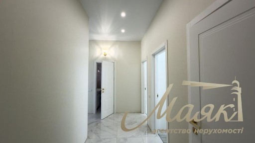 Продаж 3-кімнатної квартири в ЖК Riverside, Погреби | 2 спальні