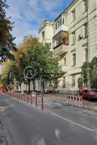 Квартира на Печерську 77м 2-к Болбачана 4 Камєнєва