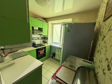 Продам квартиру 3 кім. в р-ні 8 школи