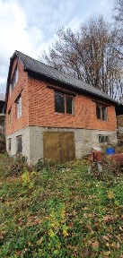 Дачний будинок в Оріховцях