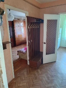 Сдам однокомнатную квартиру на космосе. 5000 грн.