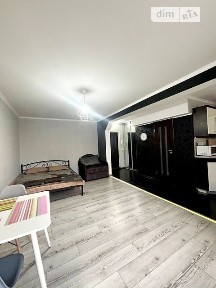 Здам подобово 1к квартиру на вул. Вишневського 20 • ID 32983186