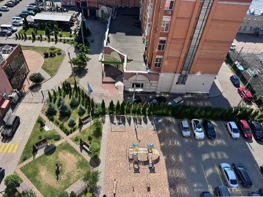 Продаж 2-кімнатної квартири в центрі Черкас бул. Шевченка, 150/3