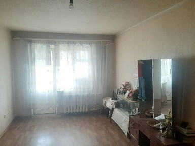 Продам 2комн квартиру пр. Поля 131б верх