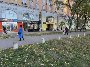 Оренда приміщення фасад 1-й поверх, вул. Хоткевича, 10, від Власника.