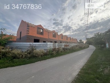 Продаж 2 поверхового таунхауса з ділянкою на 1.1 сотки, 90 кв. м, 3 кімнати, на пров. Затишний • ID 34767836