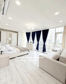 Продам VIP видовую 3-спальную квартиру с видом на море в ЖК 