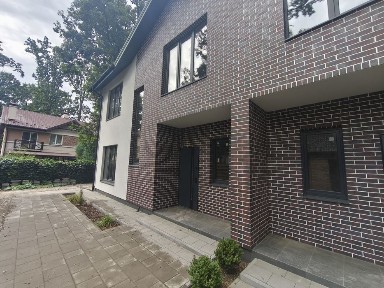 Дуплекс 120 м² + 2,84 сотки | Буча | Газ | велика тераса серед дубів/вул. М. Зернової