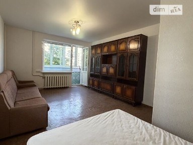 Довготривала оренда 1к квартири на вул. Шнеєрсона Менахем-Мендл 13 • ID 34768754