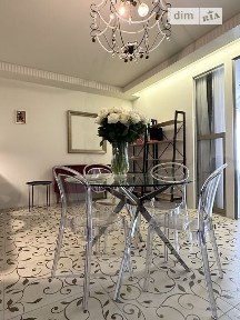 Довготривала оренда 2к квартири на вул. Освіти 3А • ID 34599209