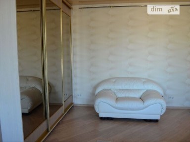 Довготривала оренда 2к квартири на вул. Катерининська 81 • ID 34349375