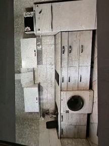 Однокімнатний будинок. Для одного чоловіка на місяць і більше