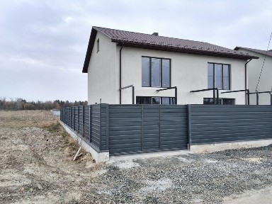 Продаж дуплексу в Луцькому районі с. Рованці | 122 м. кв | 2.5 сот