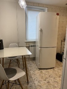 Продам 3к квартиру метро Левада