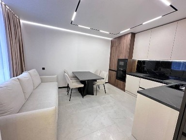 Продаж 2 км квартири в сучасному ЖК поруч з озером