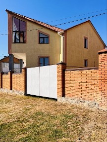 Продам 2-поверховий будинок, 176 м², 6 соток