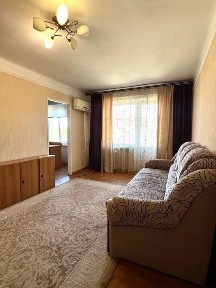 Продається 3кім. квартира вул. Щербанюка