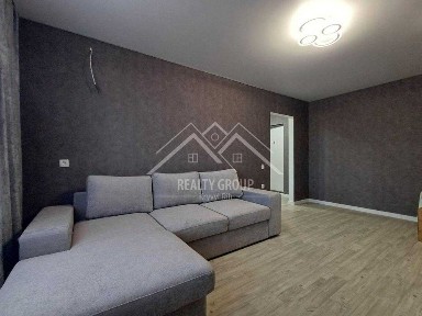 Продаж 1 к. квартири з ремонтом 1 Східний з меблями та технікою.