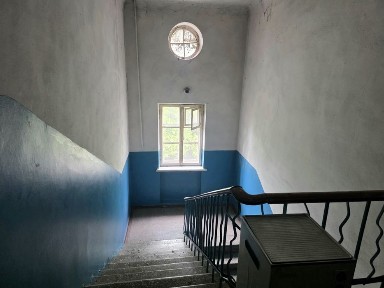 2 комнатная сталинка ЮГОК ул. Добролюбова, 15 рядом проспект Южный