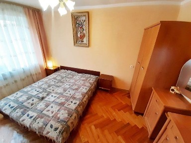 Оренда класної 2к квартири в Центрі, 57м2, вул. Загорівська, 8/10 (Багговутівська)