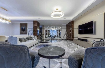 Продаж преміальної 4-к кв 179 м² у ЖК PecherSKY | 3 спальні, master bedroom, дизайнерський ремонт, панорамний вид | метро парк поруч | Болсуновська, 2