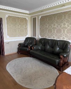 3 кімнатна квартира в центрі Бучі з авторським ремонтом