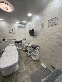 Продаж готового салону краси з меблями та оснащенням, центр Ірпеня, 6500 євро