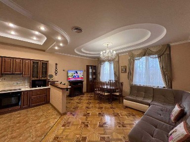 3-х квартира в малоквартирном доме на проспекте Шевченко/ парк Победы!