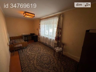 Продається двокімнатна квартира в мікрорайоні Кульбакіне, Корабельний район, місто Миколаїв.