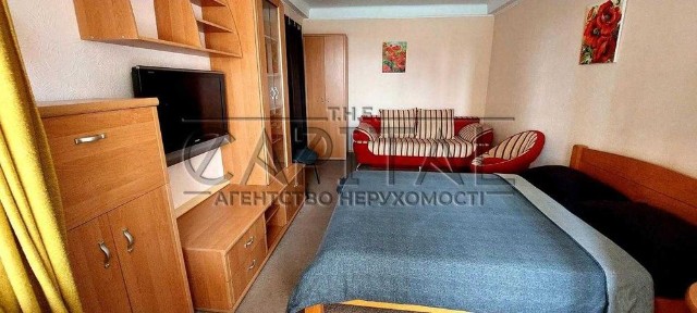Пропонується 1к квартира Печерськ Лесі Українки 28 6/9 поверх