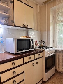 Здам 3 к квартиру в районі 2 та 3 школи до 15.06.27