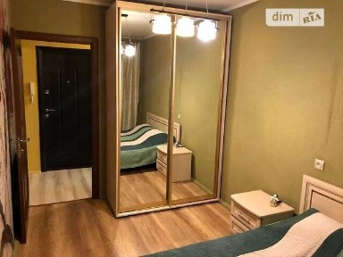 Довготривала оренда 2к квартири на вул. Космонавта Поповича 12А • ID 34770003