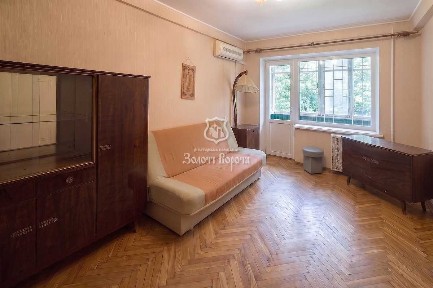 Продаж 2-кімнатної квартири 45.5 м², Волгоградська вул., 12