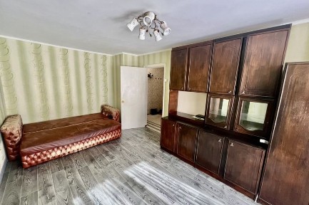 Продам 1 к квартиру вул. Степняка Кравчинського