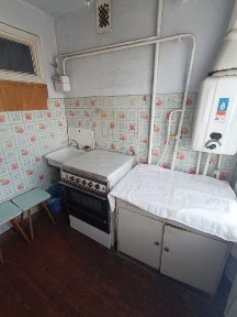 Продаю 2 комн. кв. пр-т Центральный ( Якитория)